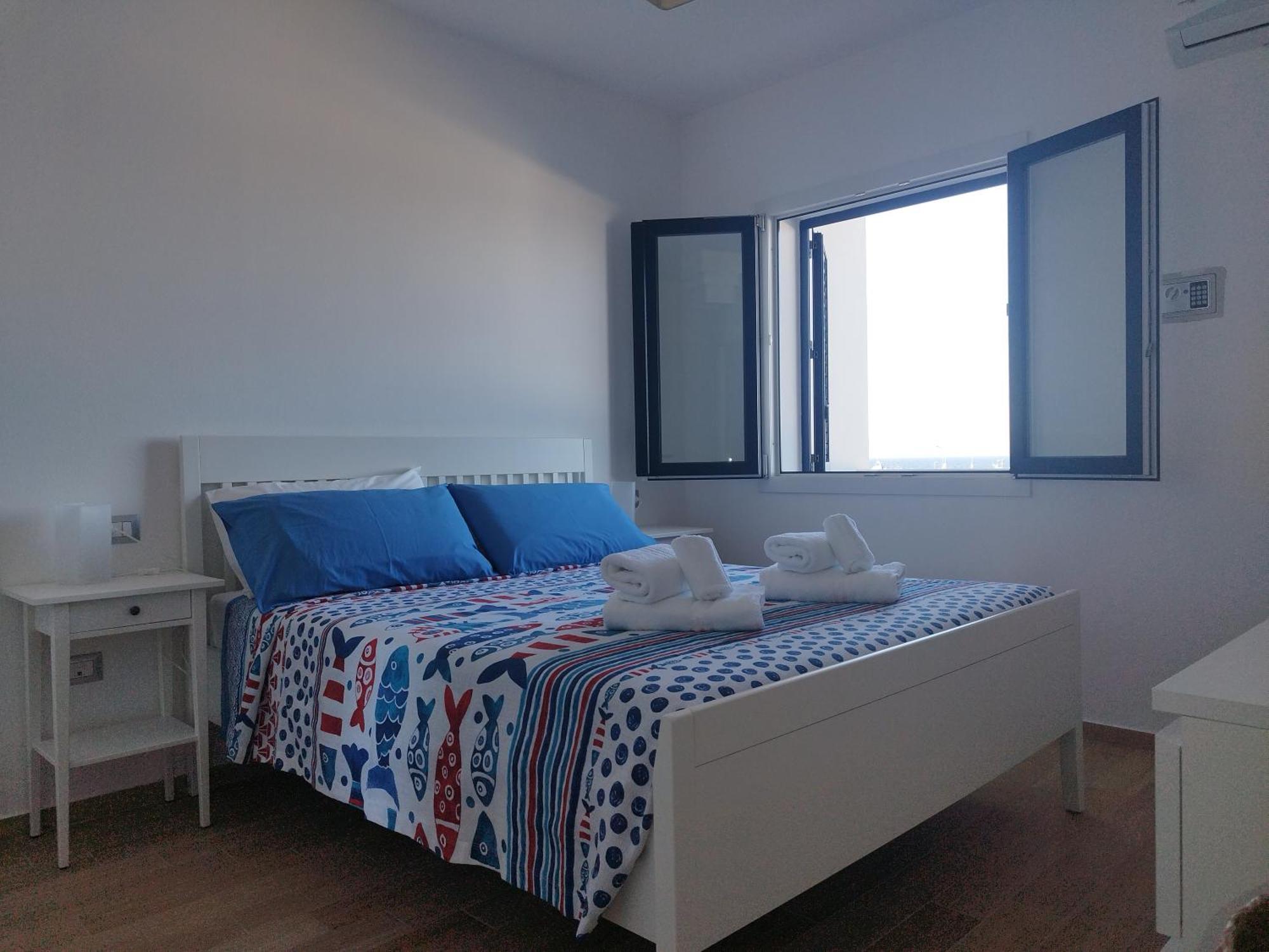 Sky And Sea Apartment Calasetta Eksteriør billede